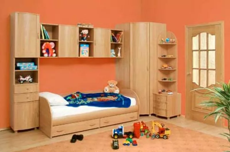 Продам детскую стенку / детскую кровать / детский стол 6